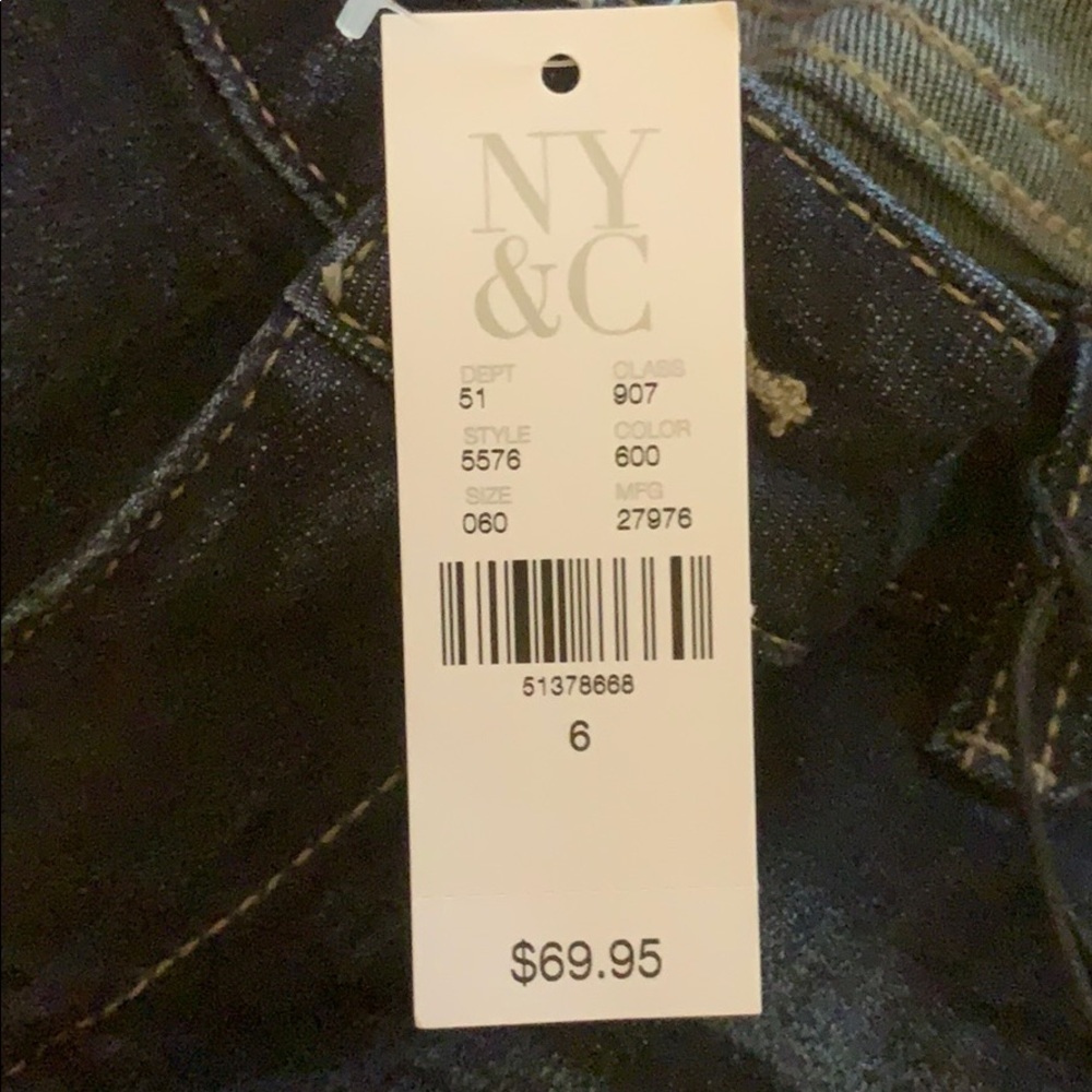 Jeans - Picture 3 of 3
